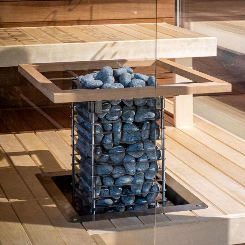 yrre-glass-sauna-huum-cliff HUUM CLIFF heater in Yrre glass sauna with light interior